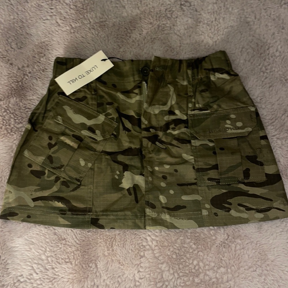 Army cargo mini skirt